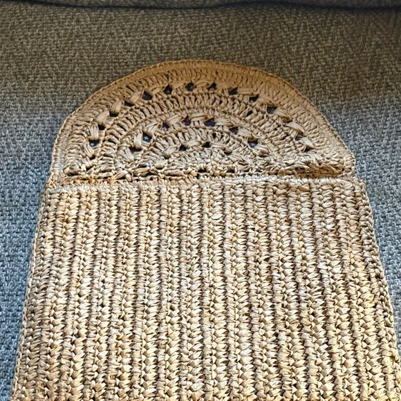 Funky Monkey Elegant Woven Clutch in Tan and navy - Picture 7 of 7